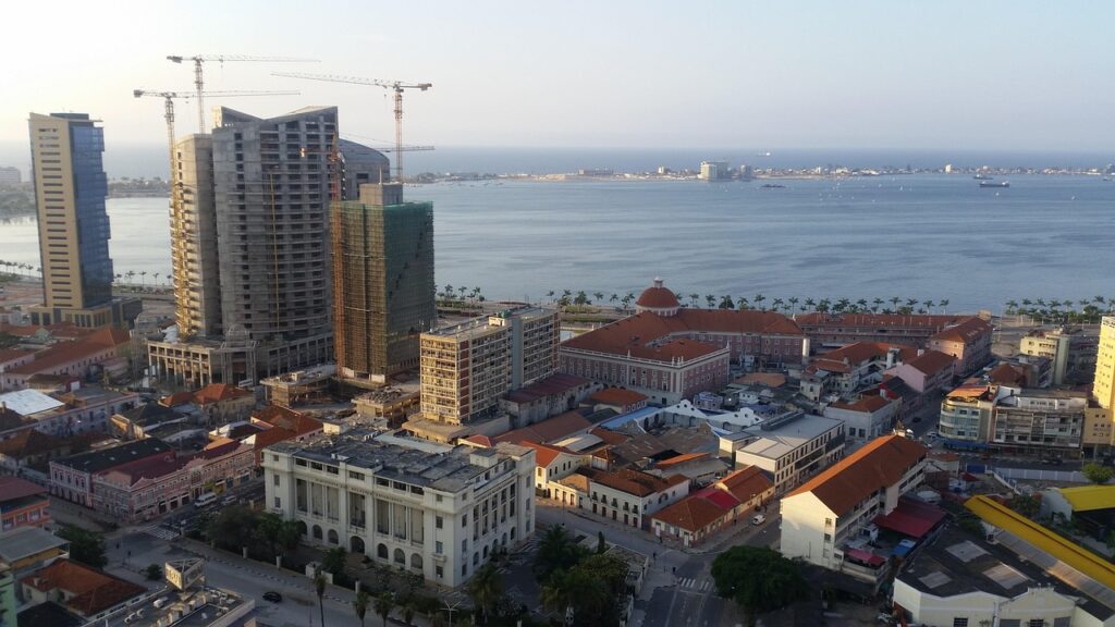 Behöver man visum till Angola? 🇦🇴 (2025)